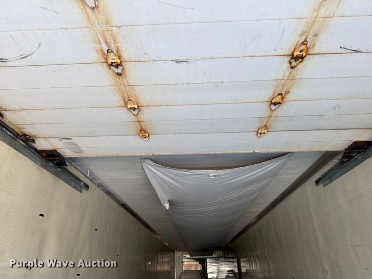 image for item YA2478 2004 Utility VS2RA refrigerated van trailer