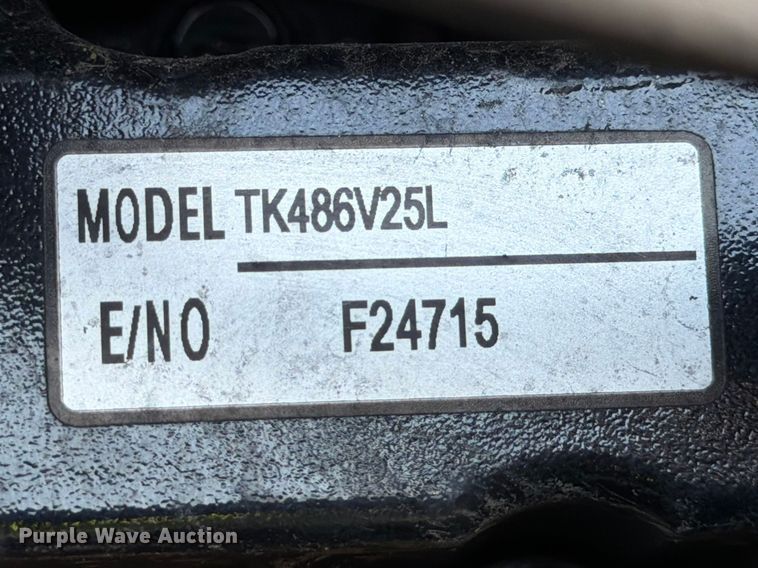 image for item YA2478 2004 Utility VS2RA refrigerated van trailer