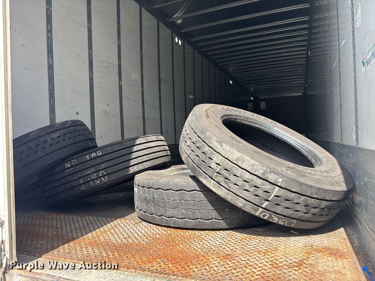 image for item YA2495 2016 Stoughton ZGPVW-535T-S-C-AR dry van trailer