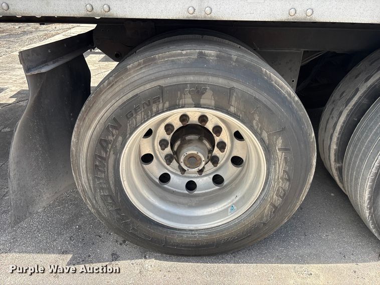 image for item YA2495 2016 Stoughton ZGPVW-535T-S-C-AR dry van trailer