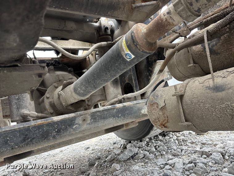 image for item YA2524 2016 Capacity yard truck