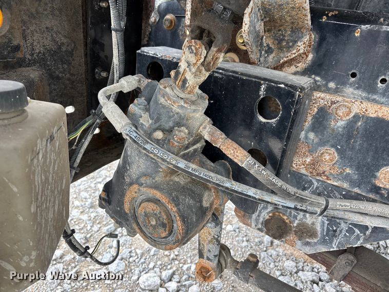 image for item YA2524 2016 Capacity yard truck