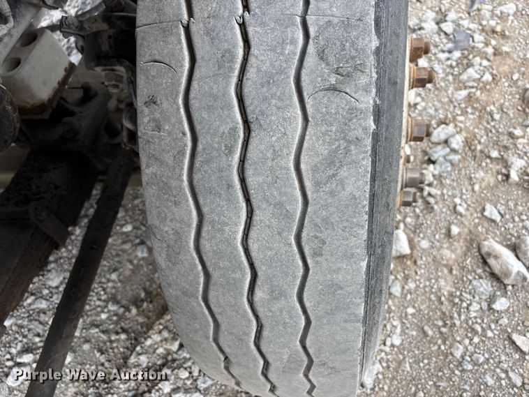 image for item YA2524 2016 Capacity yard truck