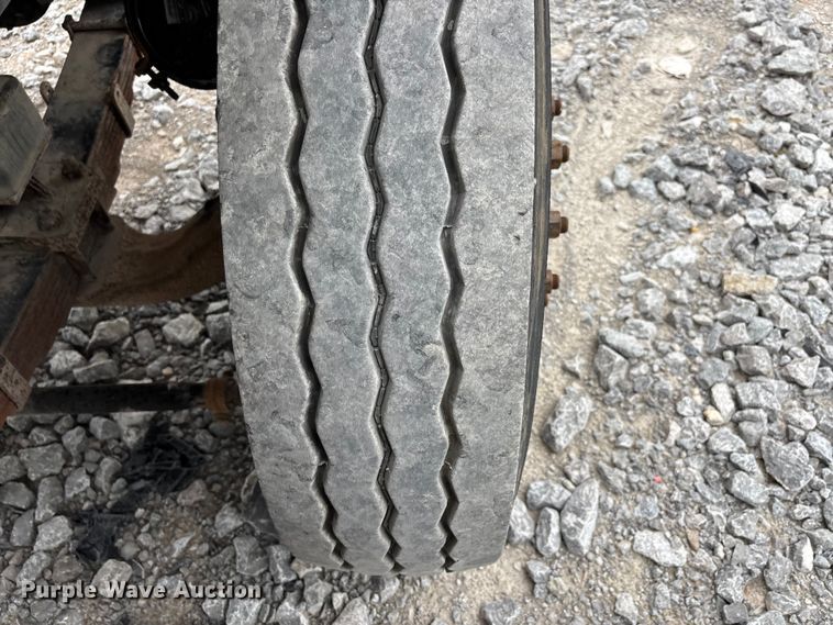 image for item YA2524 2016 Capacity yard truck