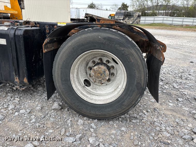 image for item YA2524 2016 Capacity yard truck