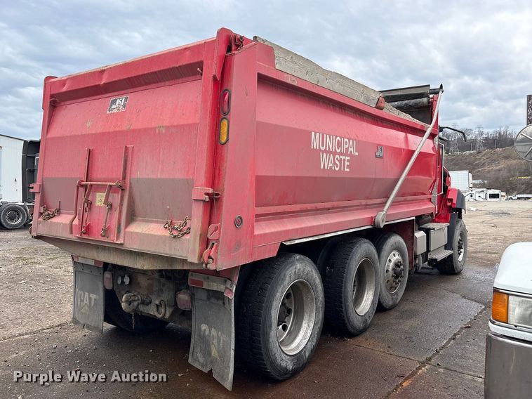 image for item YA2582 2016 Caterpillar CT660 dump truck