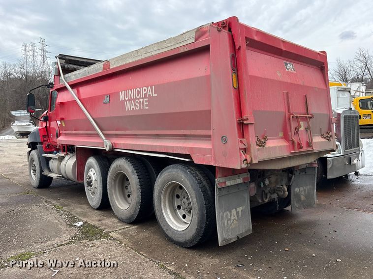image for item YA2582 2016 Caterpillar CT660 dump truck