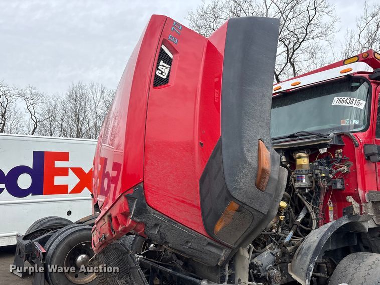 image for item YA2582 2016 Caterpillar CT660 dump truck