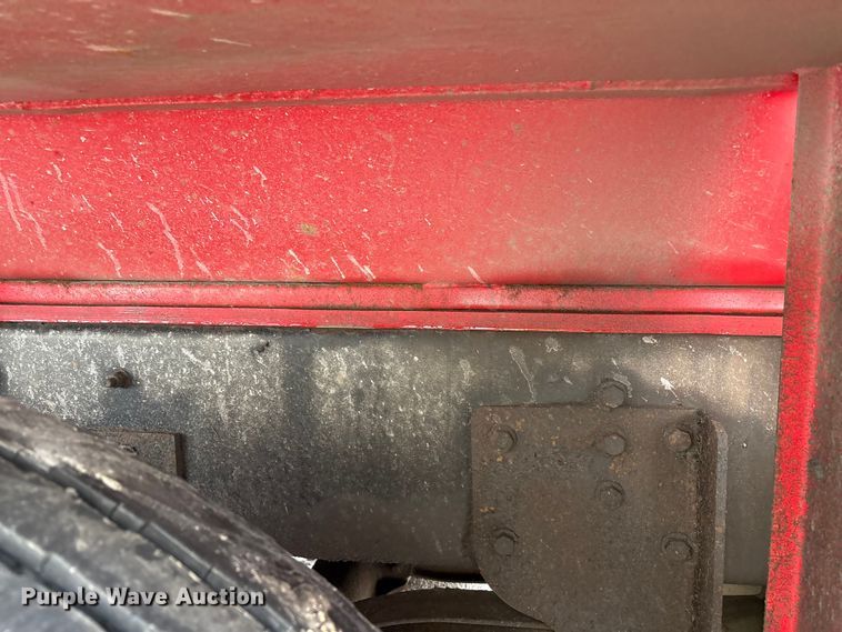 image for item YA2582 2016 Caterpillar CT660 dump truck