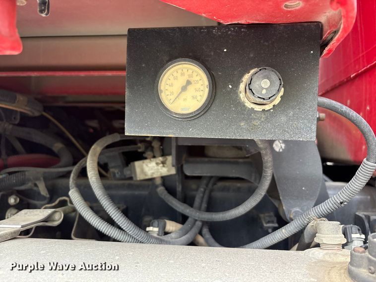 image for item YA2582 2016 Caterpillar CT660 dump truck