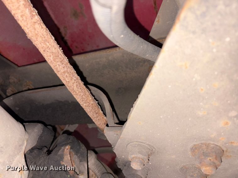 image for item YA2582 2016 Caterpillar CT660 dump truck