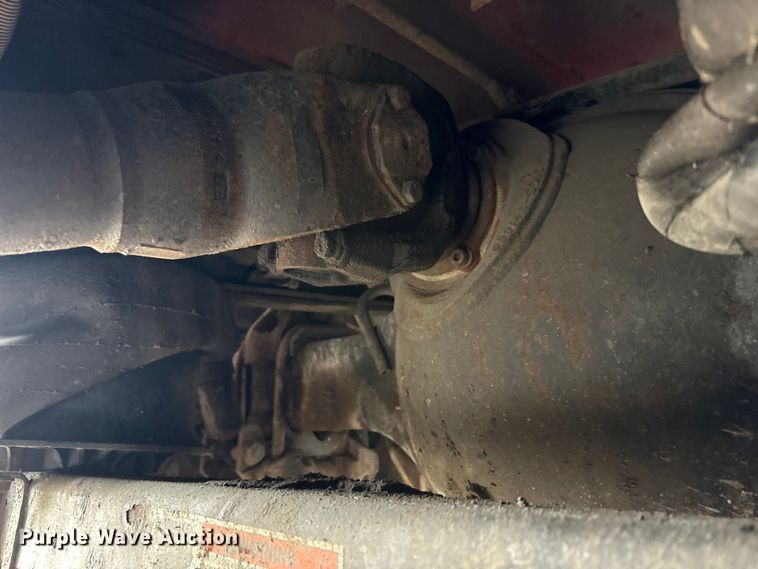 image for item YA2582 2016 Caterpillar CT660 dump truck