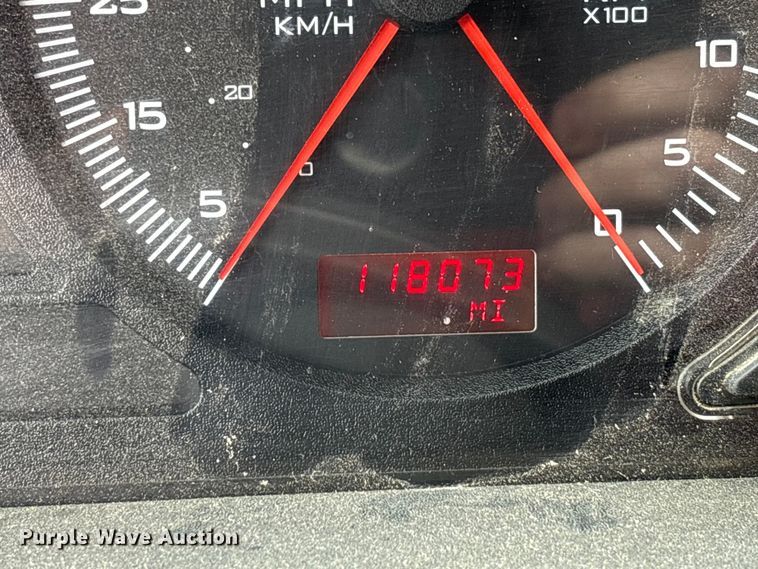 image for item YA2582 2016 Caterpillar CT660 dump truck