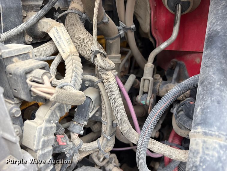 image for item YA2582 2016 Caterpillar CT660 dump truck