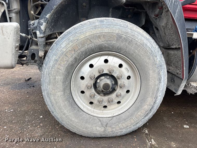 image for item YA2582 2016 Caterpillar CT660 dump truck