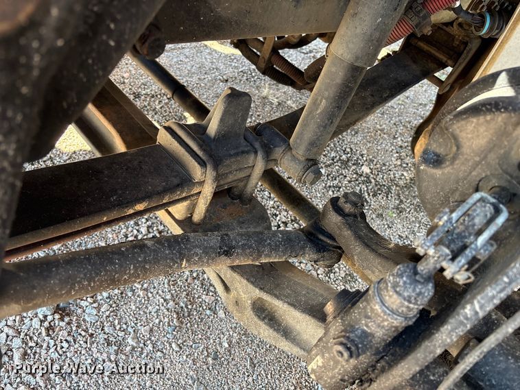 image for item YA2589 2019 Freightliner Business Class M2 box truck