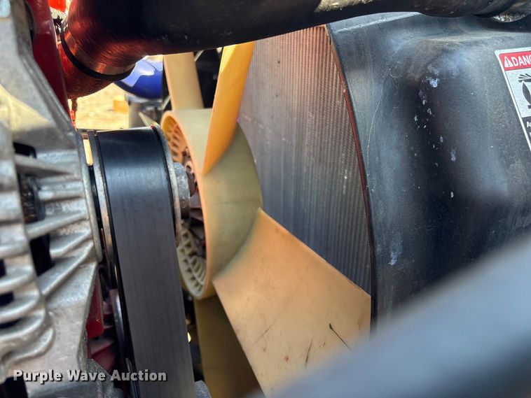 image for item YA2589 2019 Freightliner Business Class M2 box truck