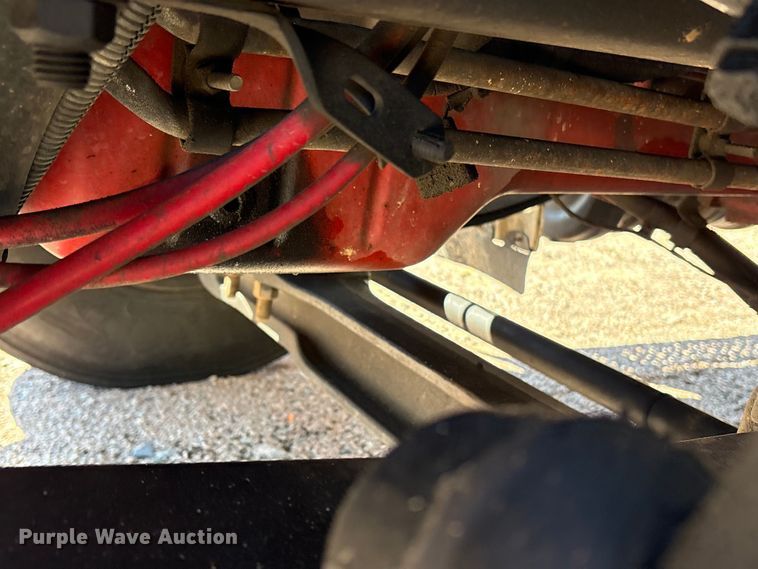 image for item YA2589 2019 Freightliner Business Class M2 box truck