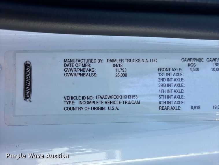 image for item YA2589 2019 Freightliner Business Class M2 box truck