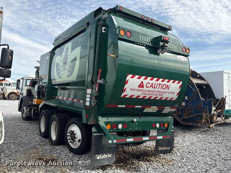 image for item YA2676 2023 Mack LR refuse truck