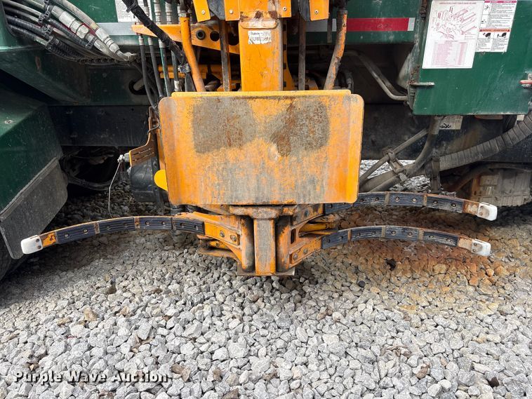 image for item YA2676 2023 Mack LR refuse truck