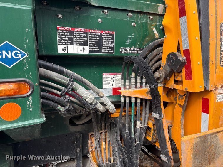 image for item YA2676 2023 Mack LR refuse truck