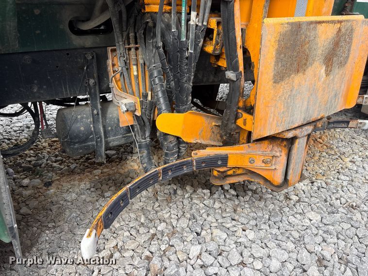 image for item YA2676 2023 Mack LR refuse truck