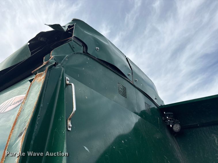 image for item YA2676 2023 Mack LR refuse truck