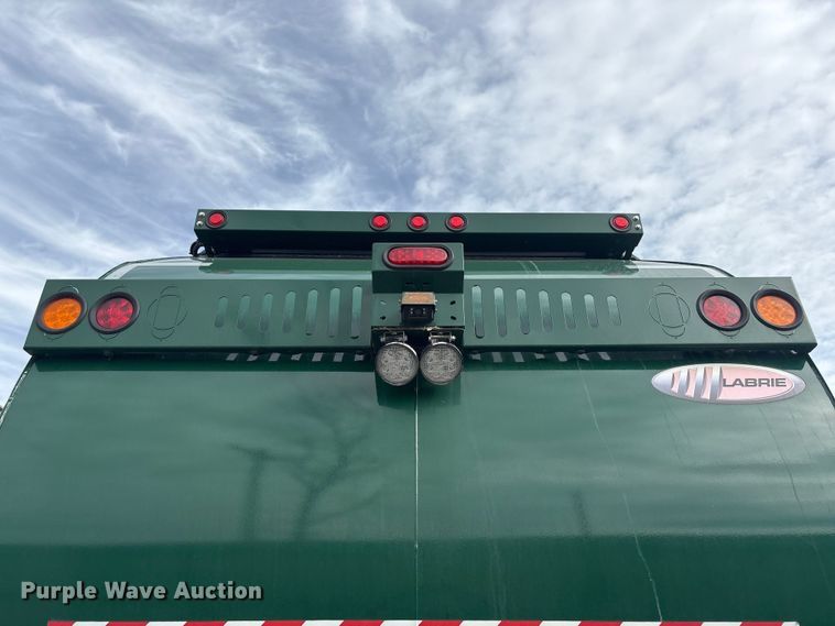 image for item YA2676 2023 Mack LR refuse truck