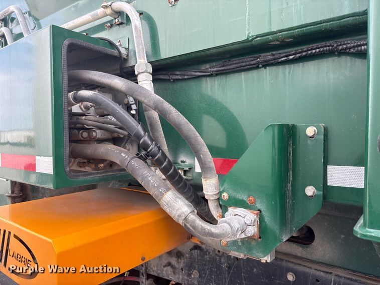 image for item YA2676 2023 Mack LR refuse truck