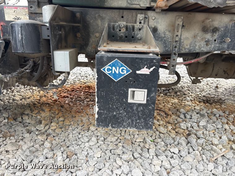 image for item YA2676 2023 Mack LR refuse truck