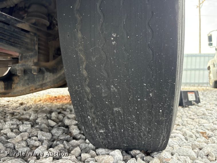 image for item YA2676 2023 Mack LR refuse truck