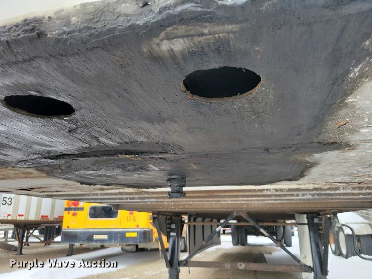 image for item YA2714 2008 Stoughton AVXW-535T-S-C-AR dry van trailer