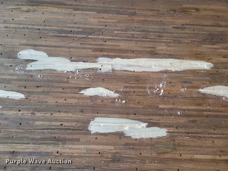 image for item YA2714 2008 Stoughton AVXW-535T-S-C-AR dry van trailer