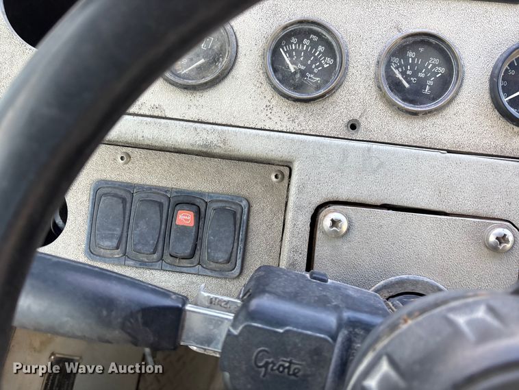 image for item YA2715 2013 Tico Pro-Spotter yard truck