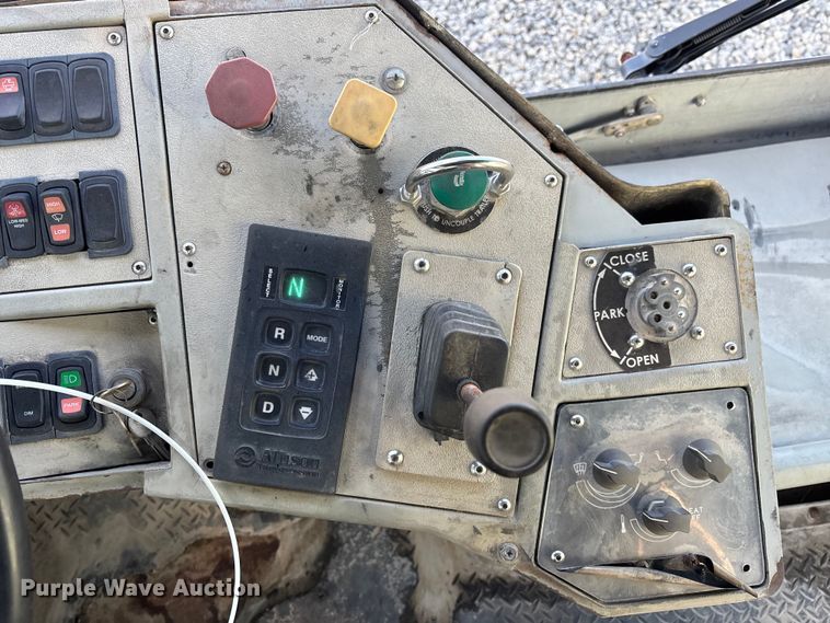 image for item YA2715 2013 Tico Pro-Spotter yard truck