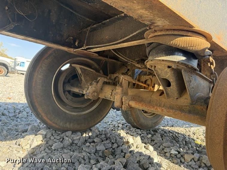 image for item YA2736 2015 Magnolia  Recon Bolster log trailer