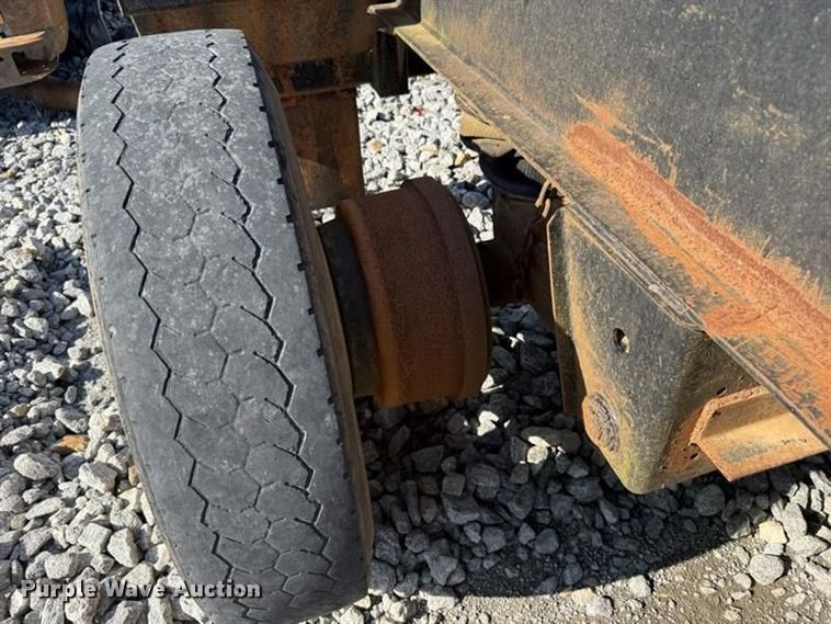 image for item YA2736 2015 Magnolia  Recon Bolster log trailer