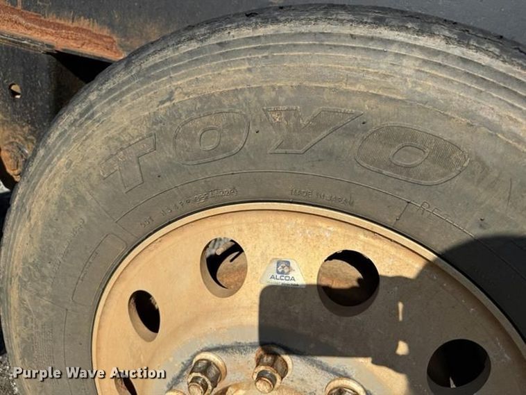 image for item YA2736 2015 Magnolia  Recon Bolster log trailer