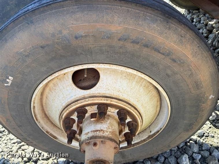 image for item YA2736 2015 Magnolia  Recon Bolster log trailer