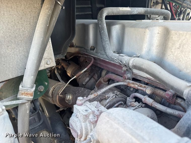 image for item EA2316 2016 Mack CXU613 semi truck