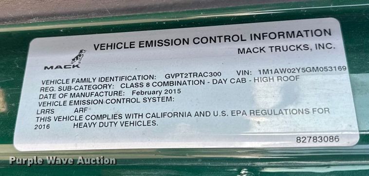 image for item EA2316 2016 Mack CXU613 semi truck