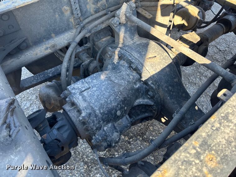 image for item EA2317 2017 Freightliner Cascadia 125 semi truck