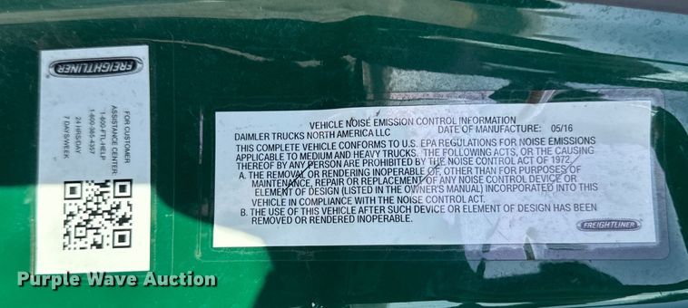 image for item EA2317 2017 Freightliner Cascadia 125 semi truck