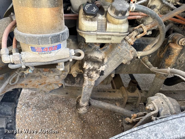 image for item EA2319 2017 Freightliner Cascadia 125 semi truck