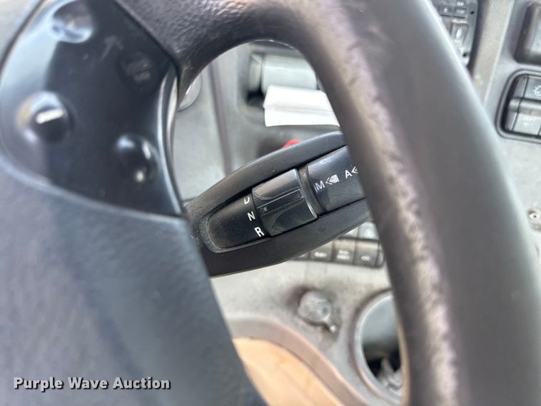 image for item EA2319 2017 Freightliner Cascadia 125 semi truck