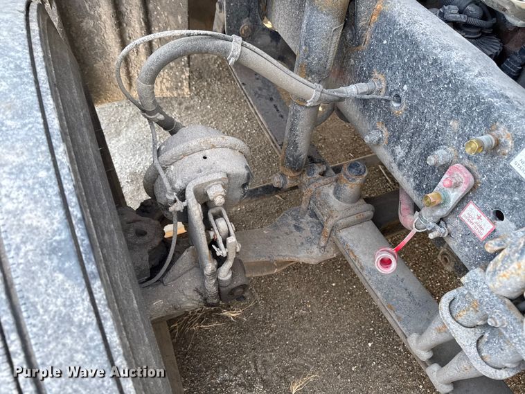 image for item EA2319 2017 Freightliner Cascadia 125 semi truck