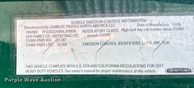 image for item EA2320 2017 Freightliner Cascadia 125 semi truck