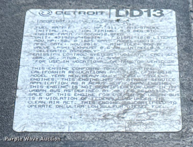 image for item EA2320 2017 Freightliner Cascadia 125 semi truck