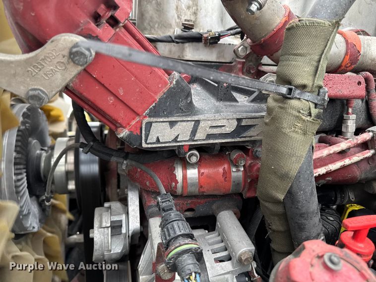 image for item EF2454 2016 Mack CXU613 semi truck